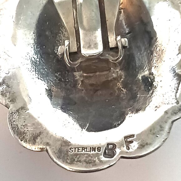 Vntg Signed Navajo Concho 925 Turquoise Earrings Clip on (1596) - Picture 3 of 5